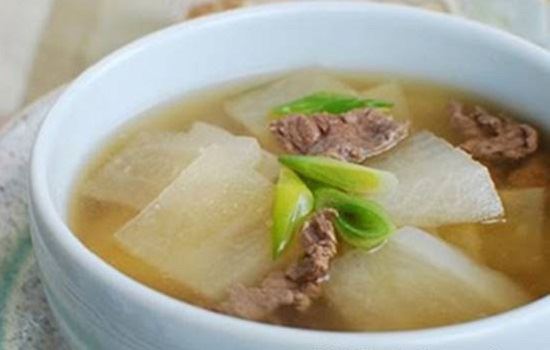 Thịt Bò hầm củ cải 