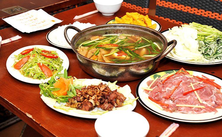 Lẩu bò ngon như nhà hàng