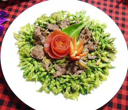 Hình 3 : Món ăn thịt bò xào bông thiên lý rất bổ và hấp dẫn