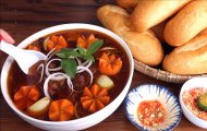 Cùng trổ tài nấu ăn với món bò kho