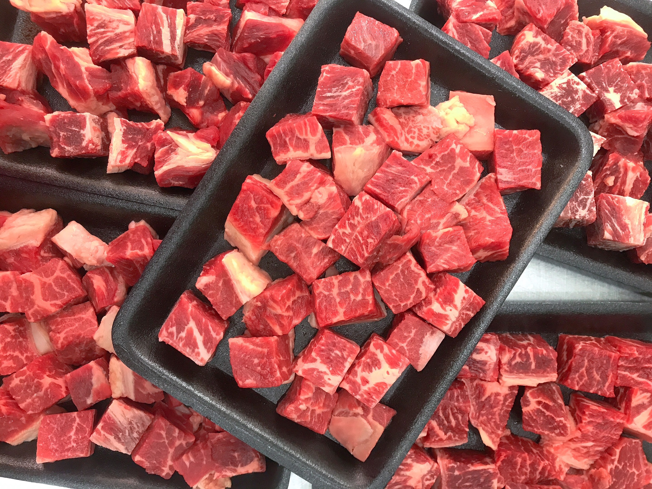 NẠC VAI BÒ CANADA CẮT LÚC LẮC