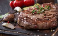 Lõi Vai Bò Mỹ – Vì Sao Được Xem Là Phần Thịt Hoàn Hảo Cho Món Steak?