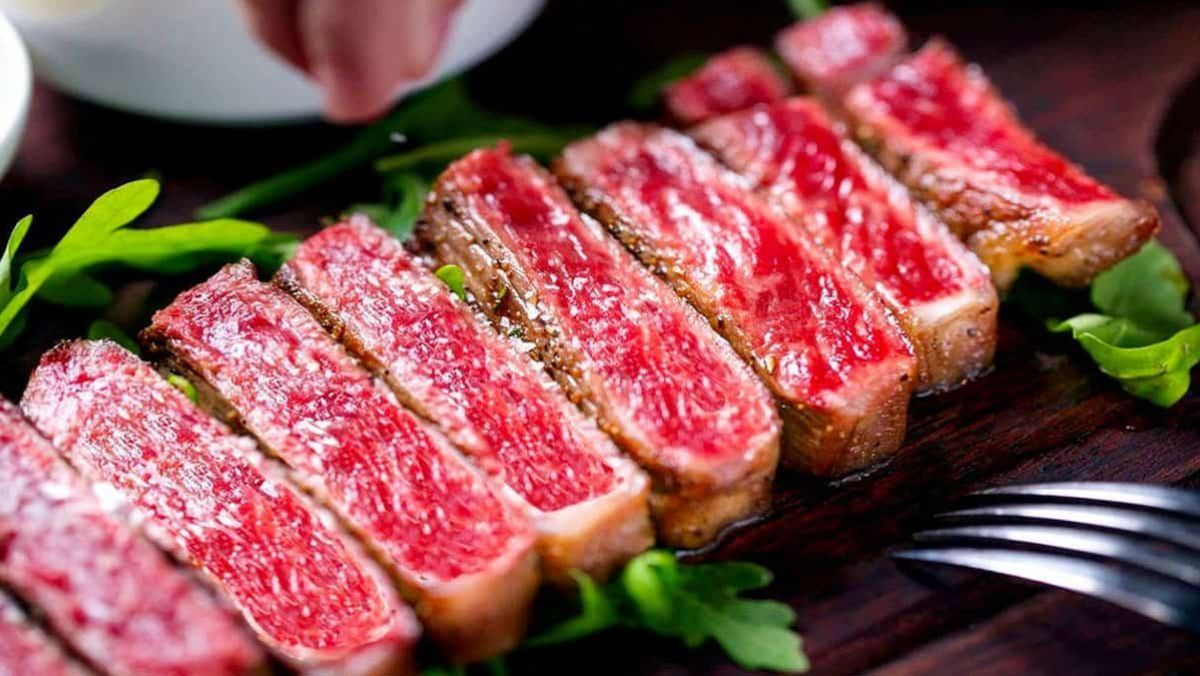 Steak bò Kobe Nhật Bản tại nhà, Bí quyết làm steak bò Kobe, Bò Kobe melt in your mouth
